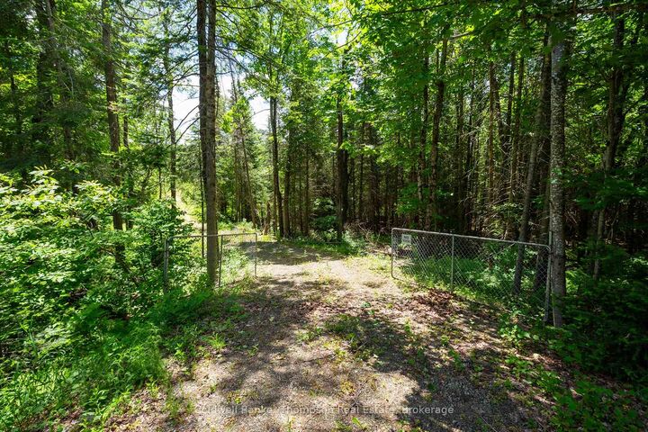 Property Photo:  975 Boundary Road  ON P0A 1R0 