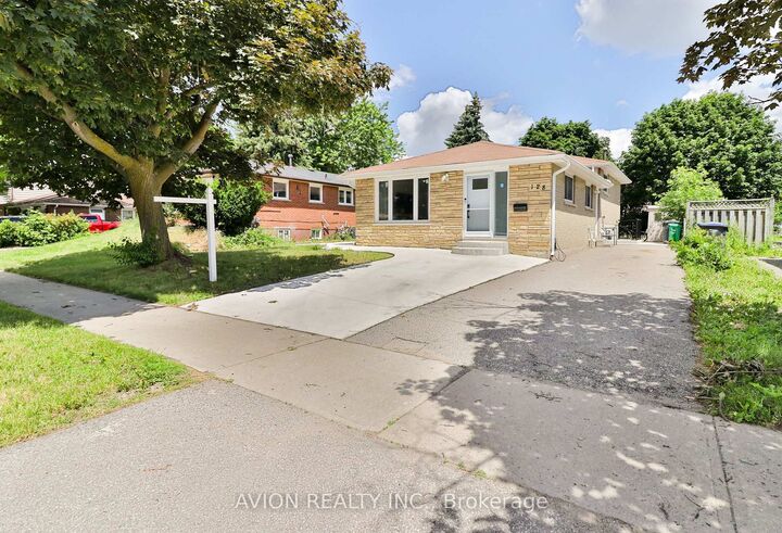Property Photo: 128 Rutherford Road N ON L6V 2J5