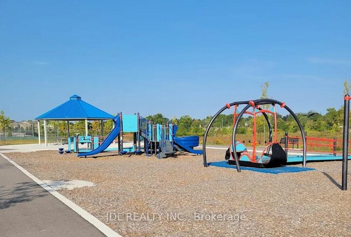 Property Photo:  56 Connell Drive  ON L4P 0J5 