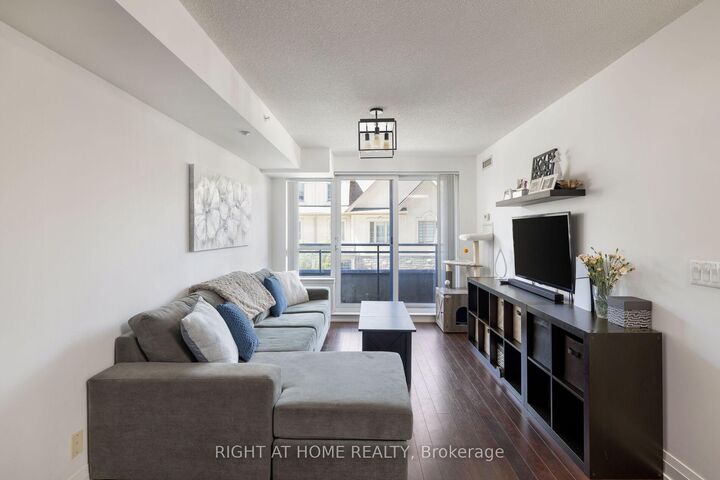 Property Photo: 376 Highway 7 E N/A 220 ON L4B 0C7