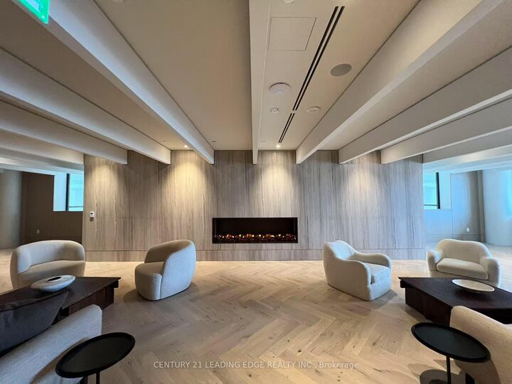 Property Photo: 225 Commerce Street 5609 ON L4K 0R1