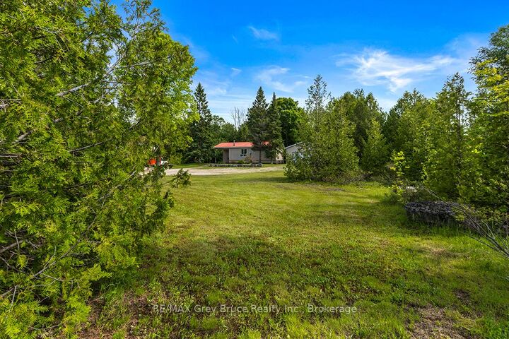 Property Photo: 335 Pike Bay Road ON N0H 1X0