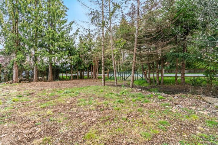 Property Photo: 1530 Marina Way BC V9P 9B6