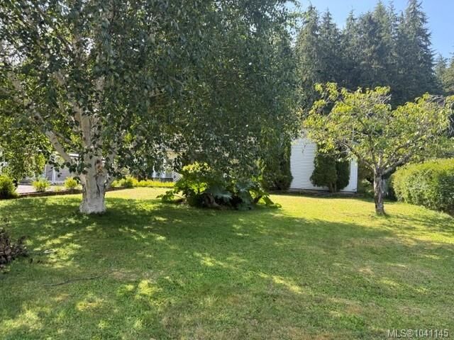 Property Photo: 5890 Beaver Harbour Rd BC V0N 2P0