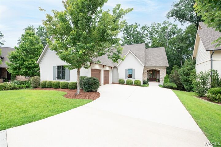 Property Photo:  6325 Woodlands Trail Place  AL 35406 
