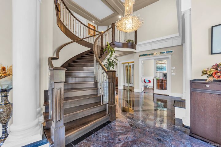 Property Photo: 7173 Ridgeview Drive BC V5A 4S1