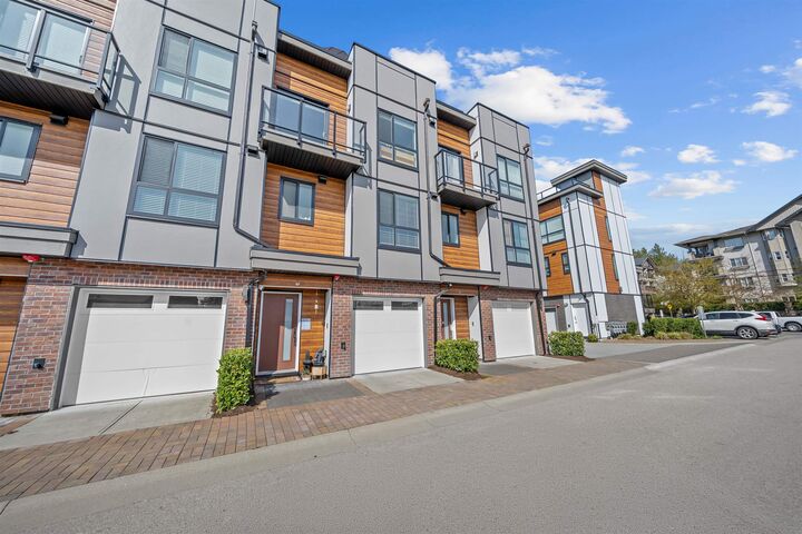 Property Photo: 19760 55 Avenue 49 BC V3A 0L1