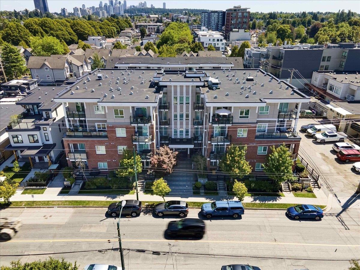 Property Photo: 4882 Slocan Street 303 BC V5R 2A3