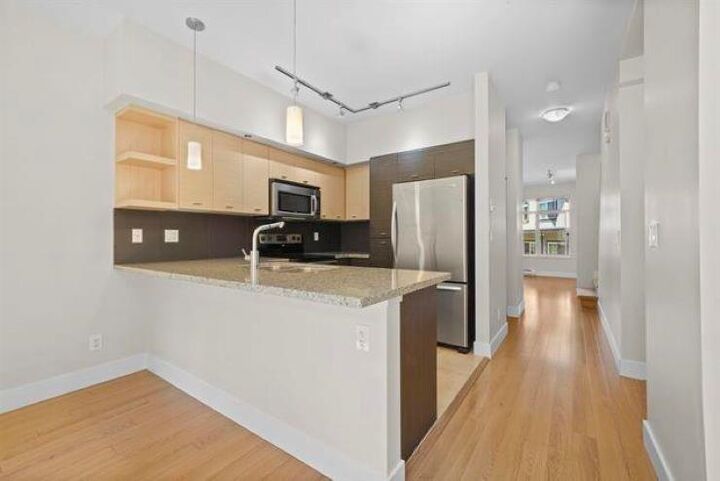 Property Photo:  6299 144 Street 31  BC V3X 1A2 
