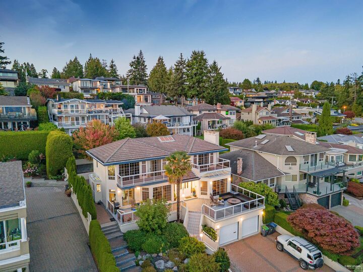 13151 13 Avenue — photo 1