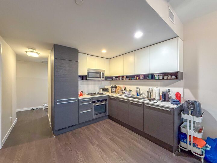 Property Photo:  4485 Skyline Drive 3004  BC V5C 0J2 