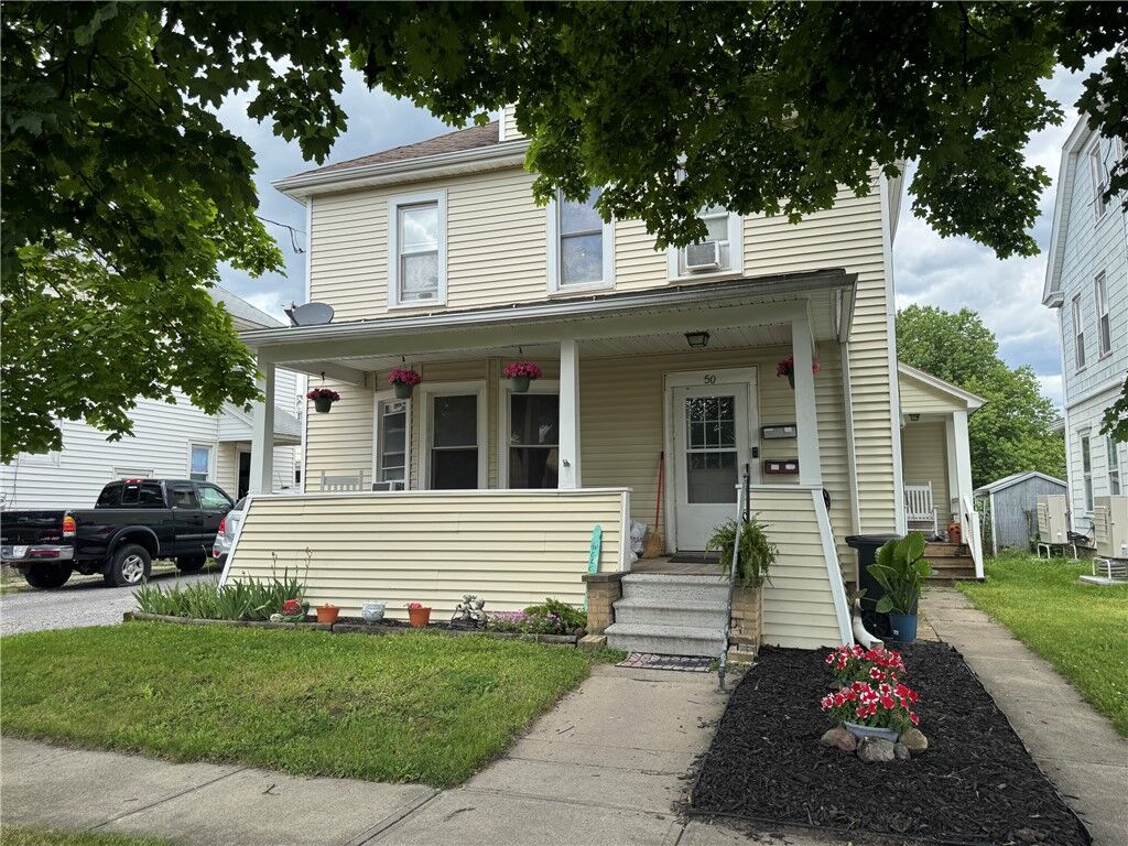 Property Photo: 50 Avenue E Street NY 14456