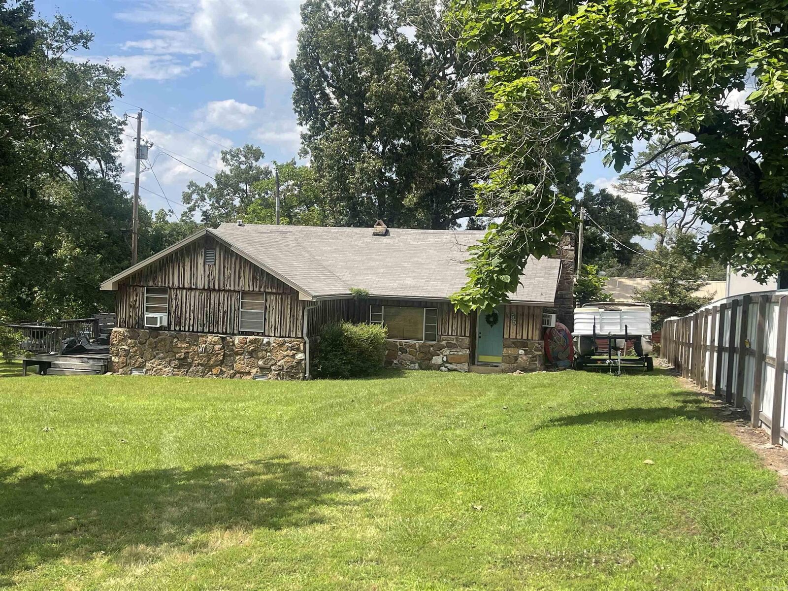 Property Photo:  55 Hickory St.  AR 72067 