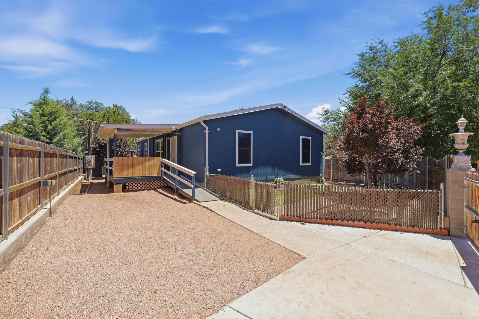 Property Photo:  400 W Jones Drive  AZ 85541 