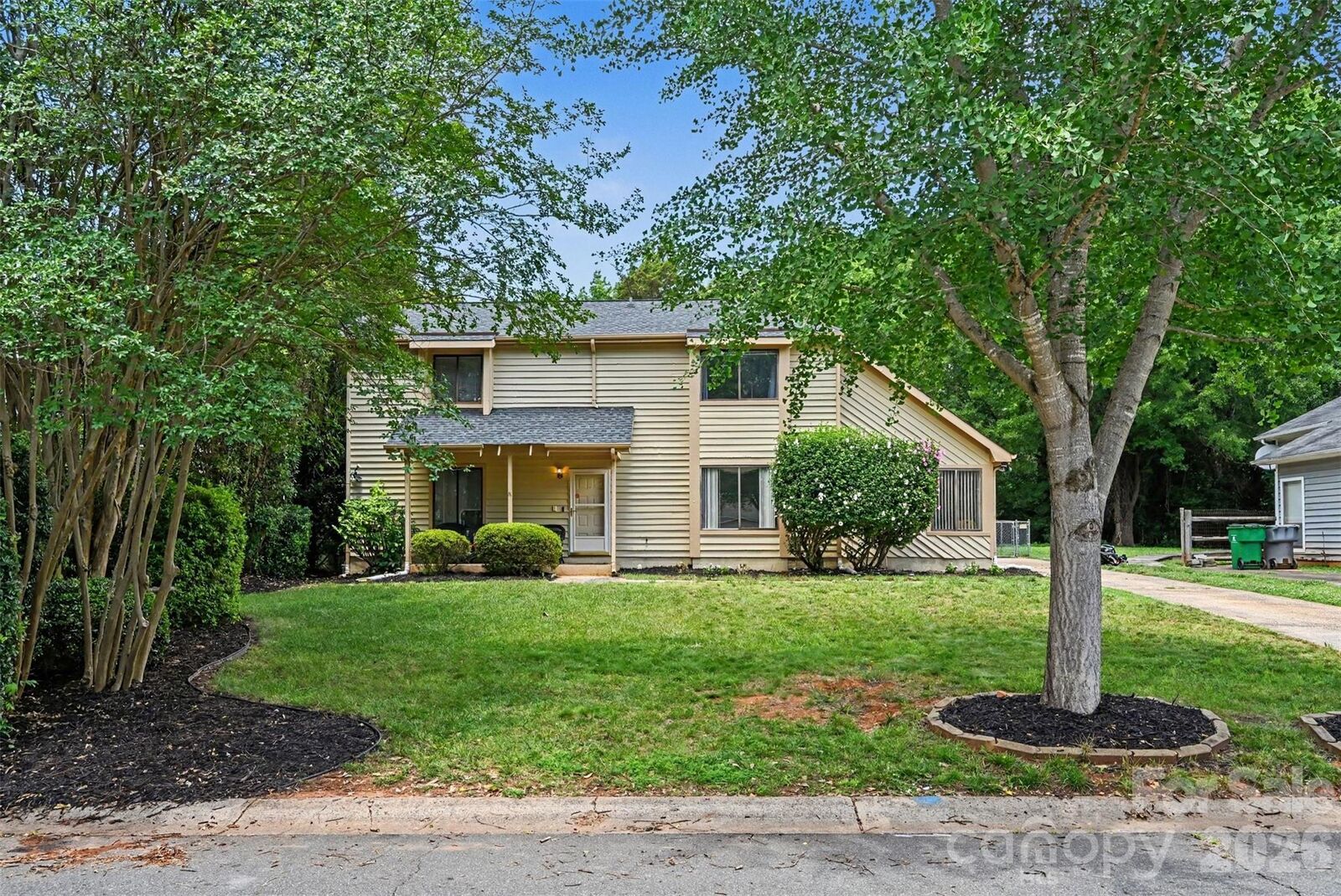 Property Photo:  611 Mattingwood Drive  NC 28270 