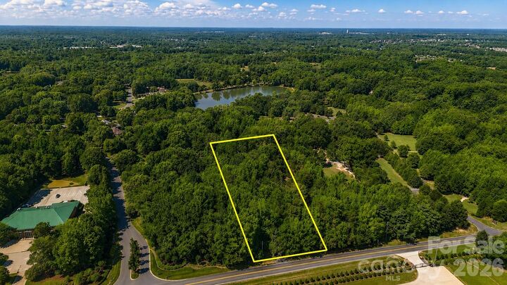 Property Photo:  8903 New Town Road  NC 28173 