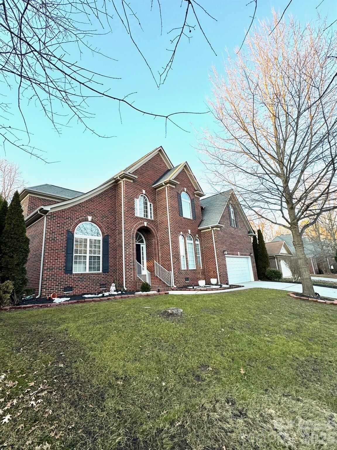 Property Photo:  205 Edenshire Court  NC 28079 