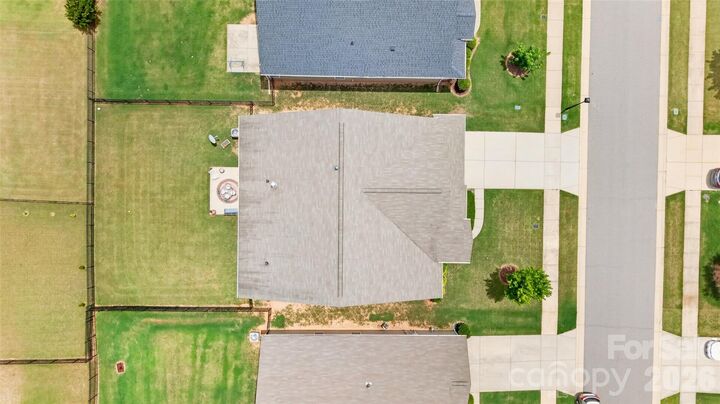 Property Photo:  179 Glastonbury Drive  NC 28115 
