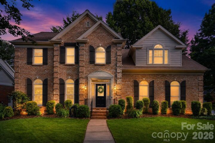 Property Photo:  16002 Prestwoods Lane  NC 28078 
