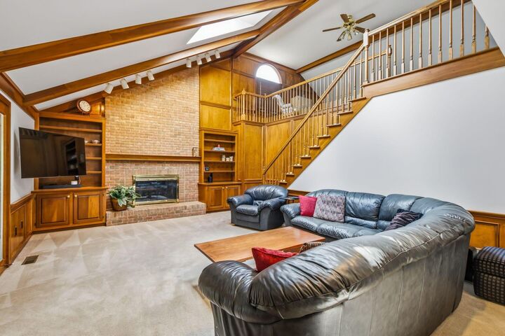 Property Photo: 145 Valley Run Drive OH 43065