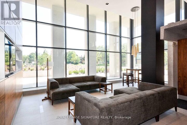 Property Photo:  75 The Donway West 202  ON M3C 2E9 