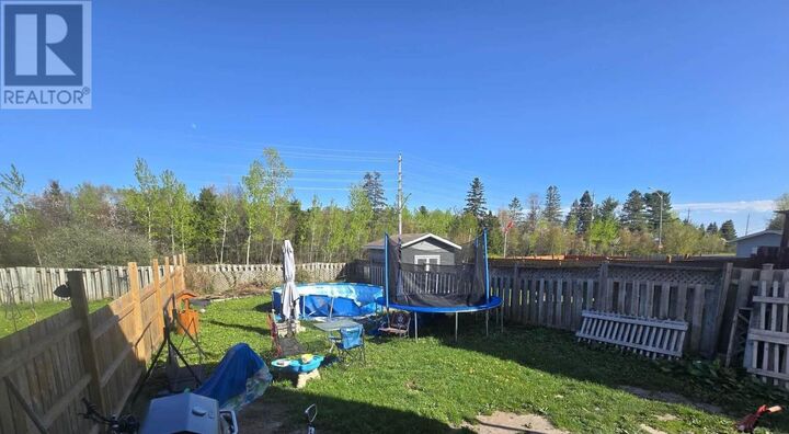 Property Photo:  6 Copernicus Dr  ON P6A 6H2 