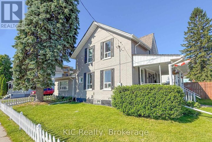 Property Photo:  45 Albany Street  ON L1H 2Y9 