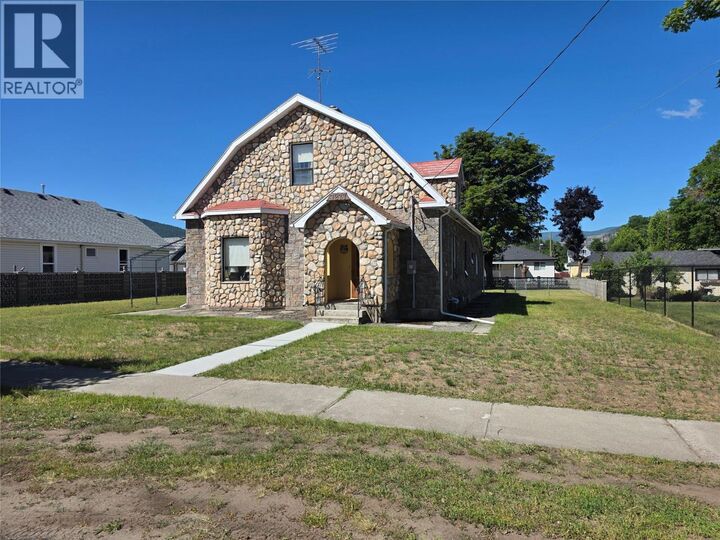Property Photo: 7277 8th Street BC V0H 1H0
