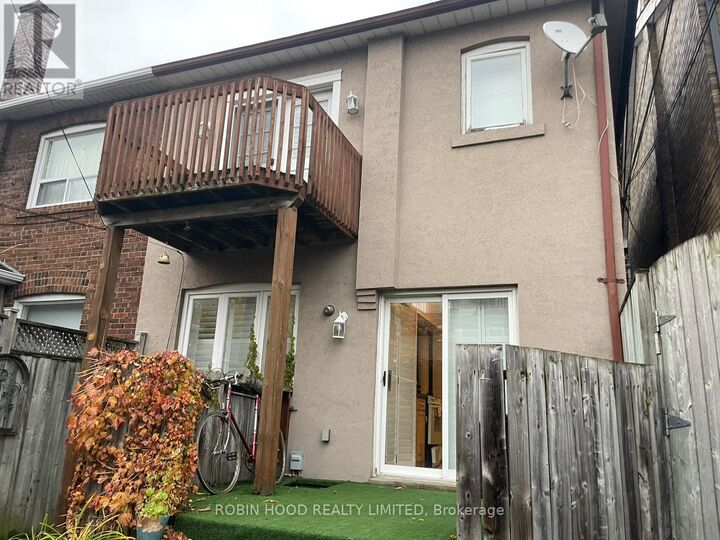 Property Photo:  30 Coolmine Road  ON M6J 3E9 