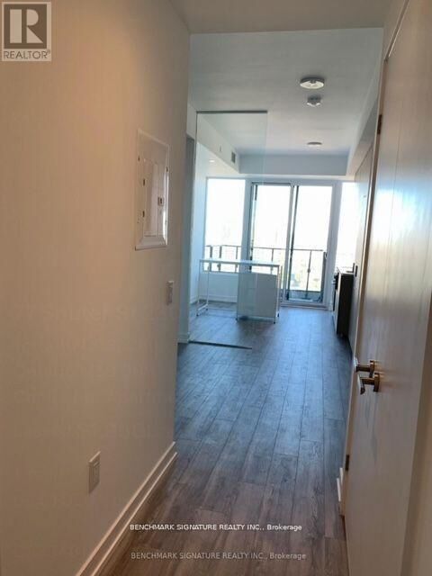 Property Photo:  77 Shuter Street 2309  ON M5B 0B8 