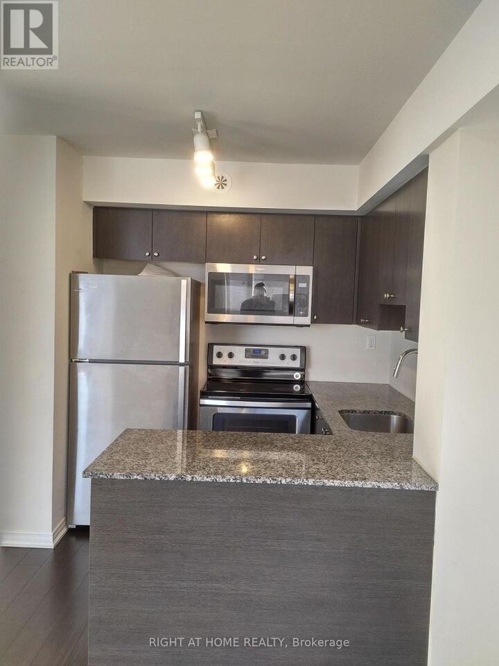 Property Photo: 80 Orchid Place Drive 309 ON M1B 2W1