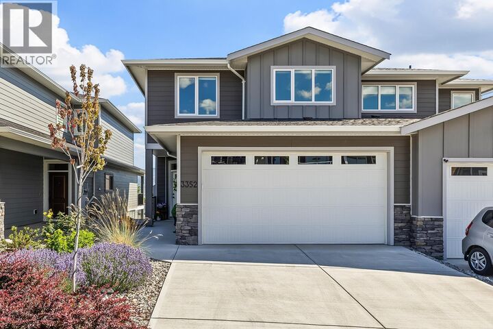 Property Photo: 3352 Hawks Crescent BC V4T 0A7