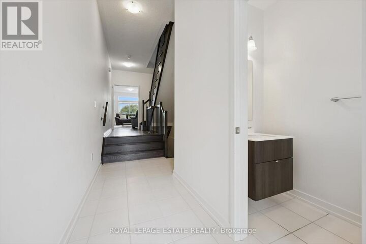 Property Photo:  237 Fowley Drive  ON L6H 0P4 