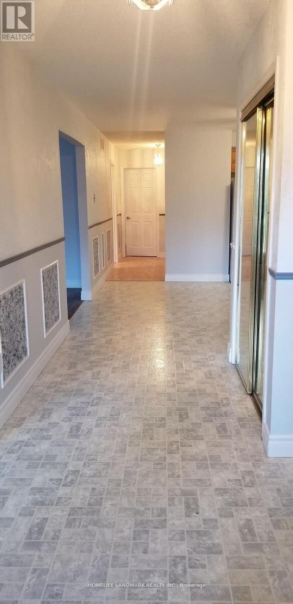 Property Photo: 33 Elora Drive ON L9C 6T4