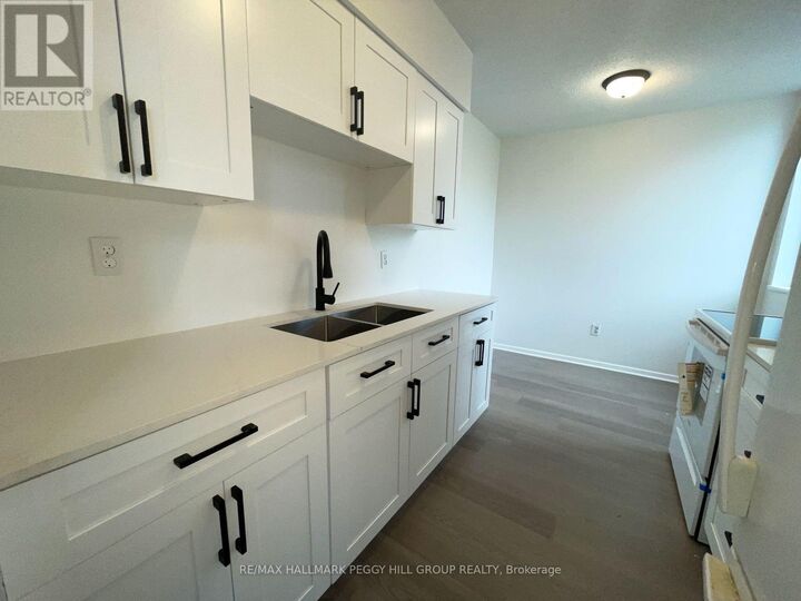 Property Photo:  1900 Sheppard Avenue East 208  ON M2J 4T4 
