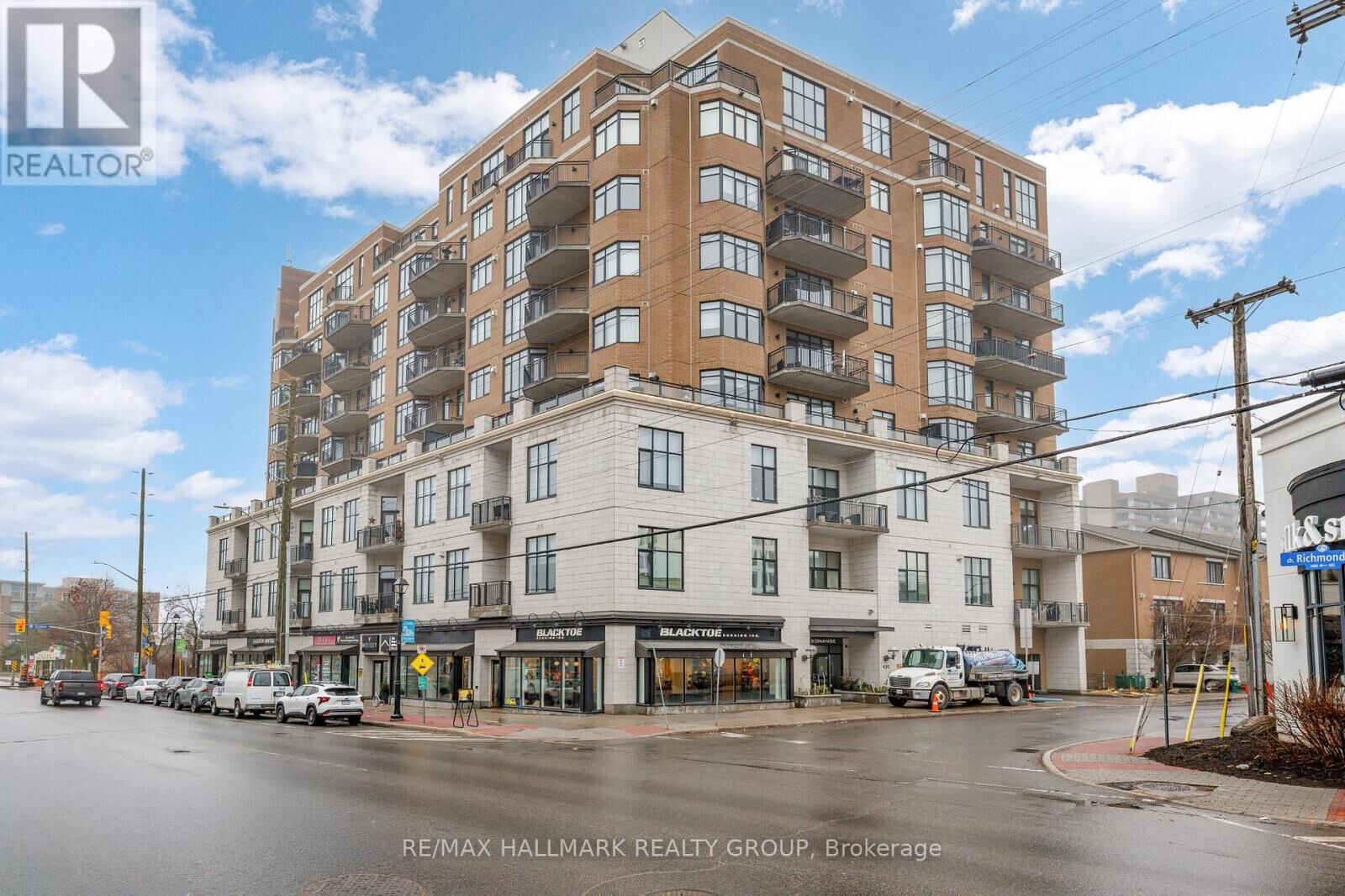 Property Photo: 420 Berkley Avenue 705 ON K2A 4H5