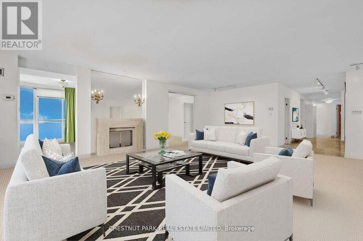 Property Photo:  40 Rosehill Avenue Phg  ON M4T 1G5 