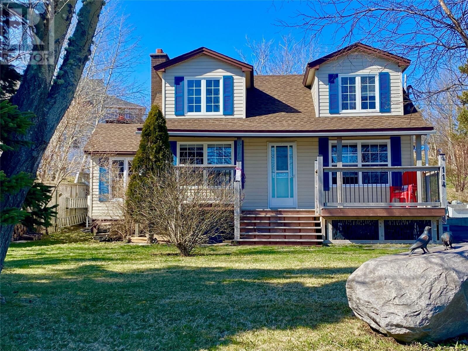 Property Photo:  114 Front Road  NL A0B 1P0 
