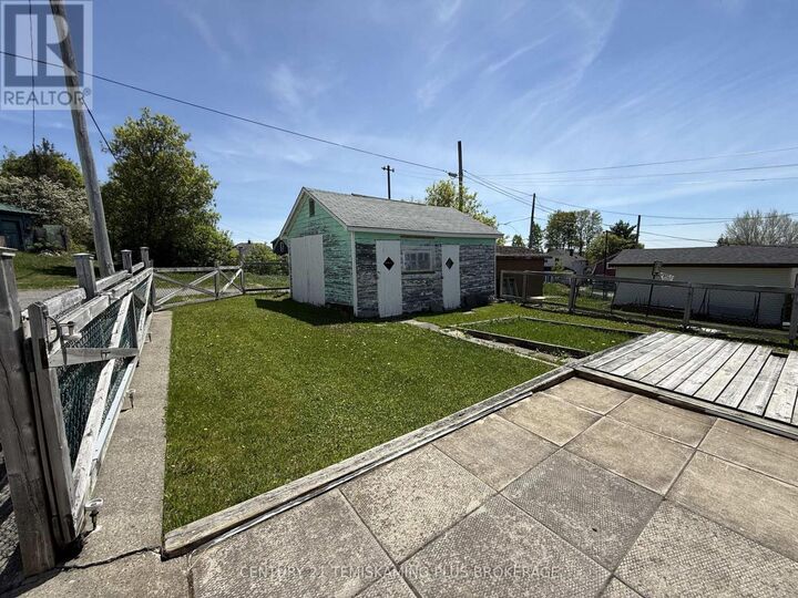 Property Photo:  48 Woods Street  ON P2N 3B8 