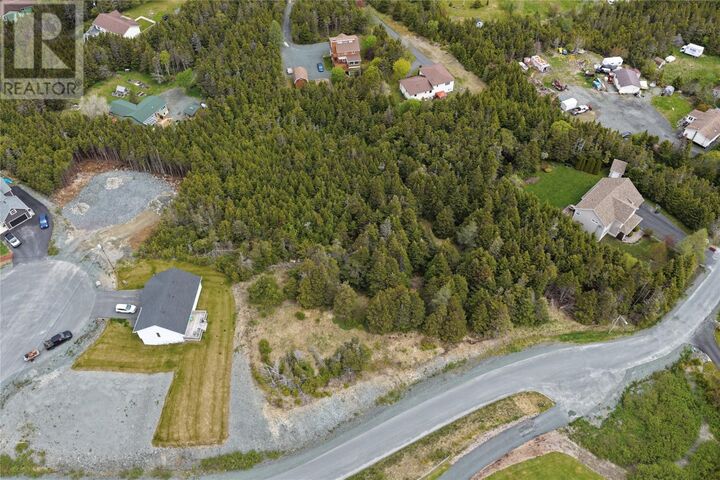 Property Photo:  24 Emberley'S Road  NL A1M 2Z1 