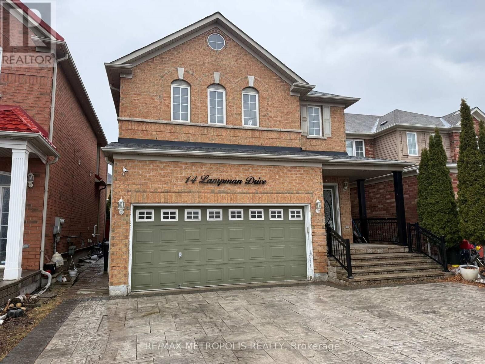 Property Photo:  14 Lampman Drive Bsmt  ON M1E 5L1 
