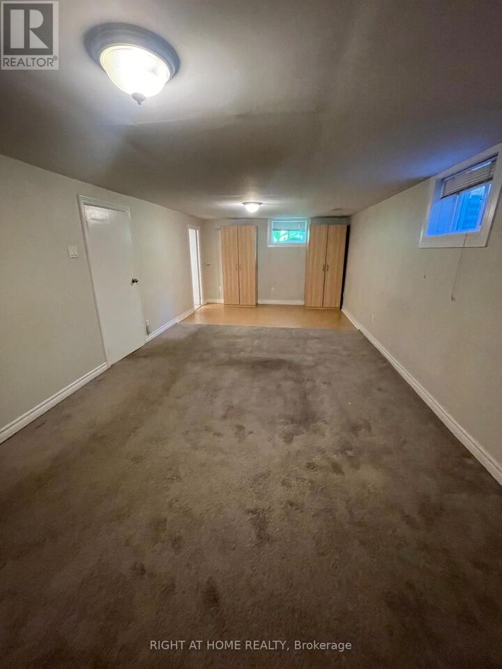 Property Photo:  27 Wanita Road  ON M1C 1V3 
