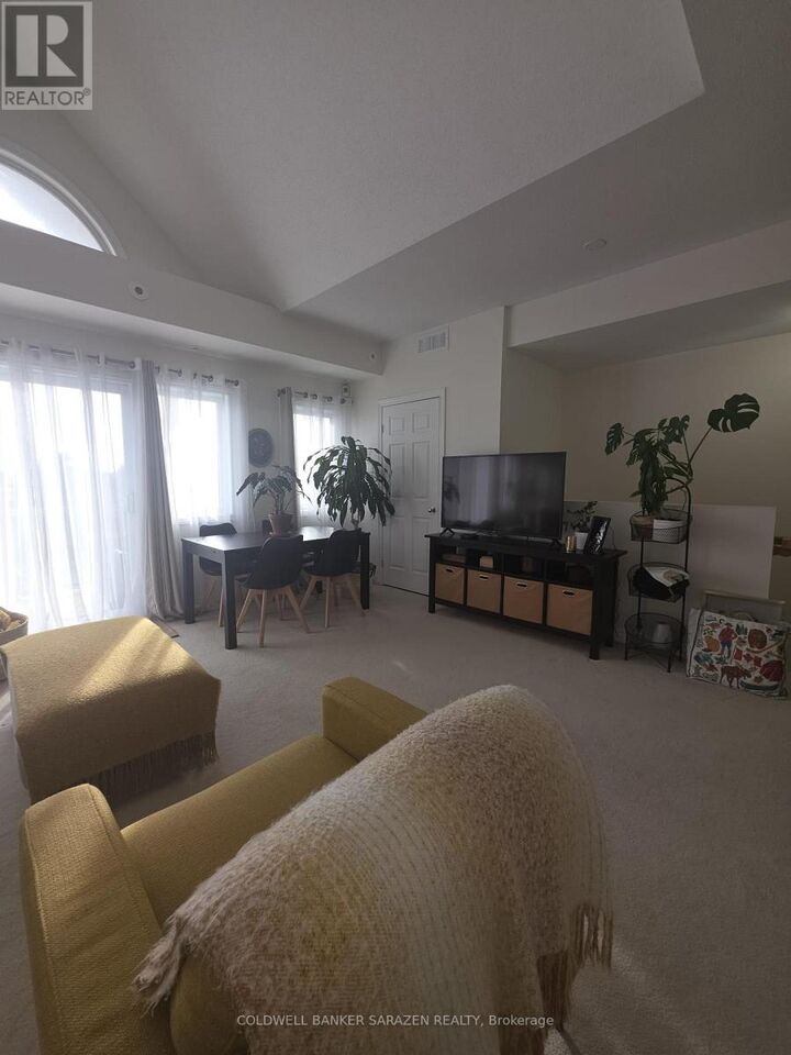 Property Photo: 1103 Stittsville Main Street L ON K2S 0C8