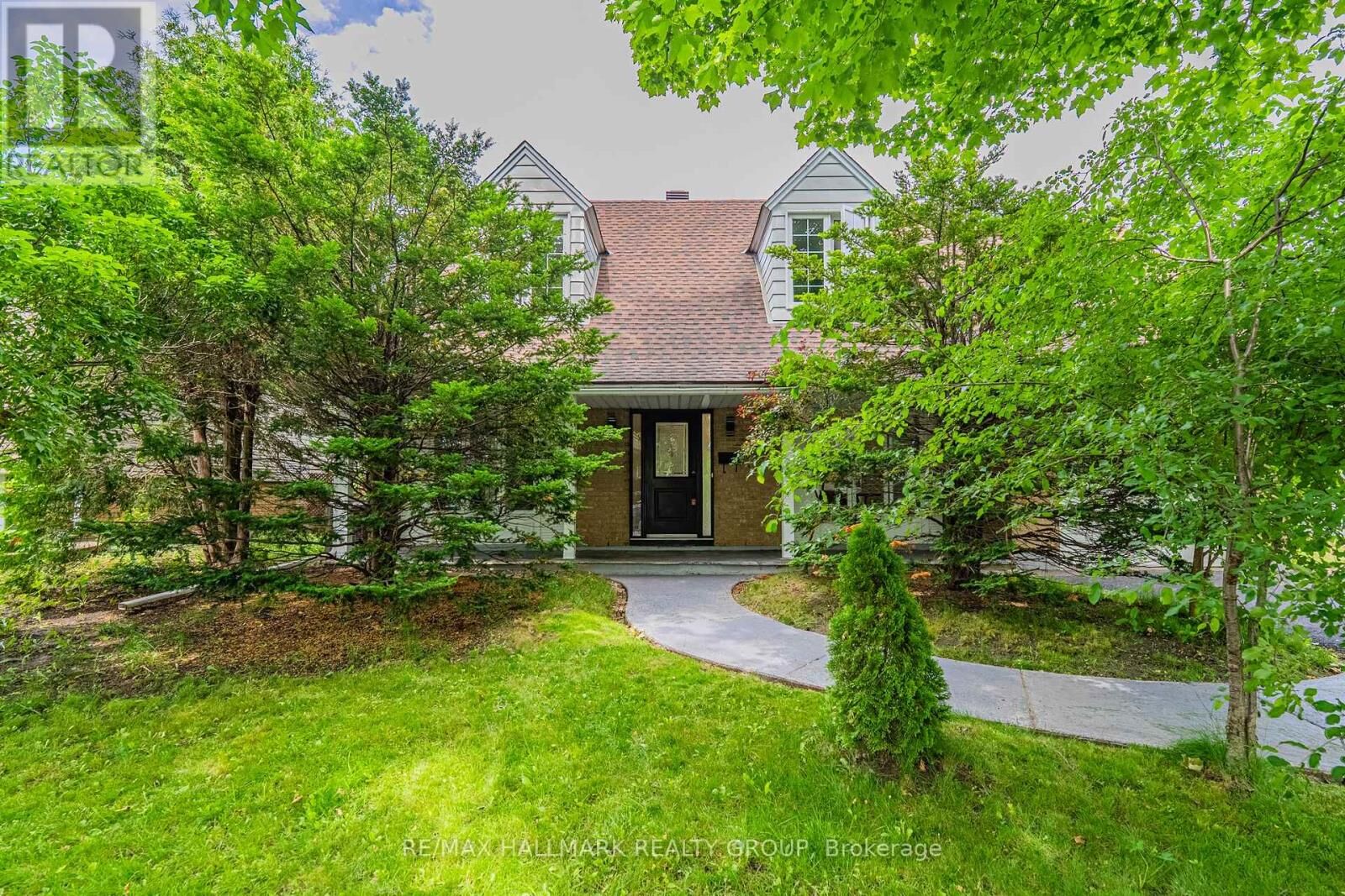 Property Photo:  3319 Kodiak Street  ON K1V 7S7 