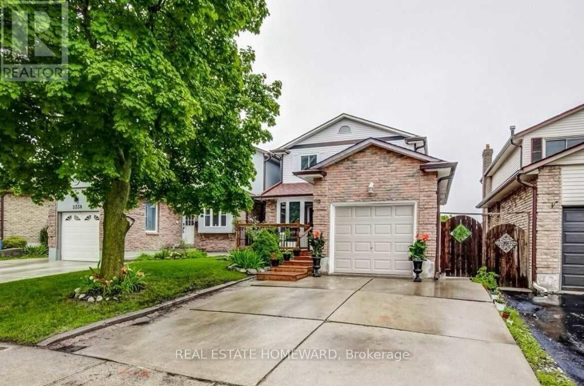Property Photo: 2336 Malcolm Crescent ON L7P 4H4