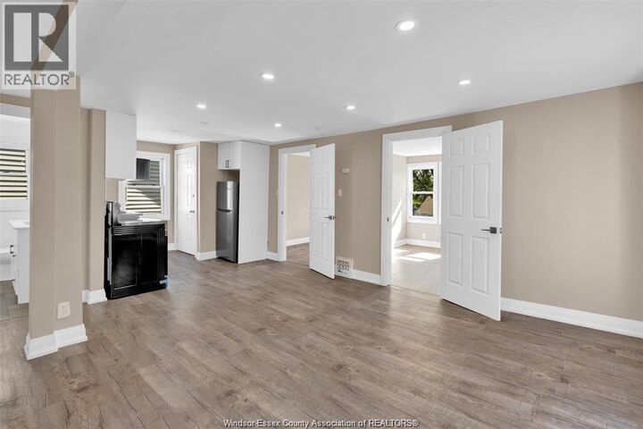 Property Photo:  1376 Goyeau Street Upper  ON N8X 3L1 