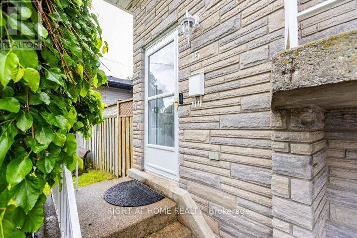 Property Photo: 15 Tuna Court ON L8W 1S1