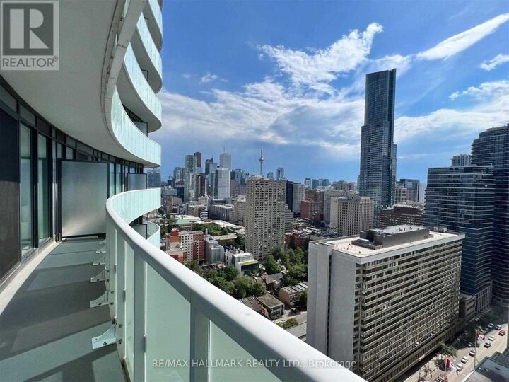 Property Photo: 403 Church Street 2704 ON M4Y 0C9