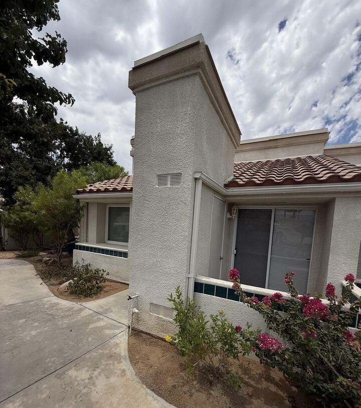 Property Photo: 74800 Sheryl Avenue 1-4 CA 92260