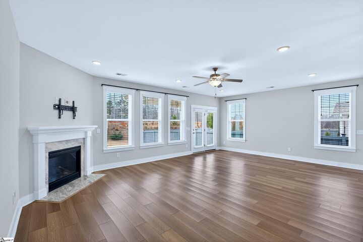 Property Photo: 109 Woodcross Drive SC 29681